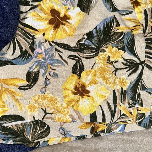 Old Navy Women's Size 10 Short Bundle - Picture 5 of 7